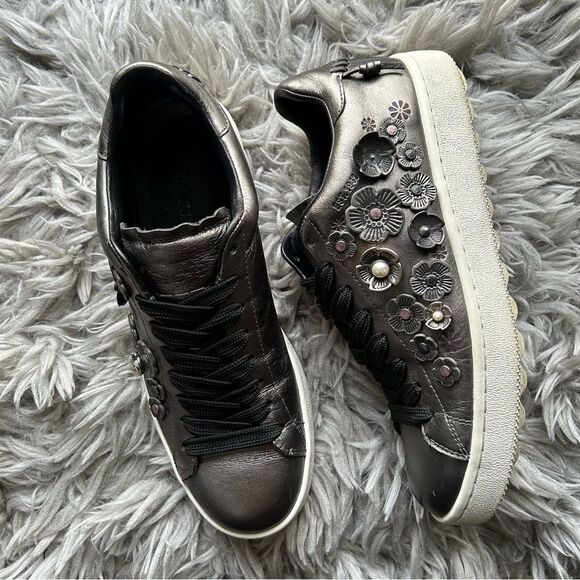 Coach Tea Rose Floral Embellished Metallic Leather Sneakers womens shoe size 9 B - Picture 3 of 13